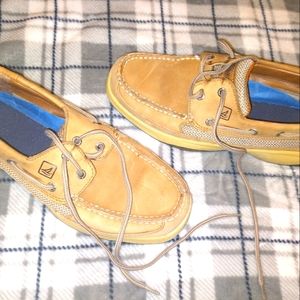Men Sperry